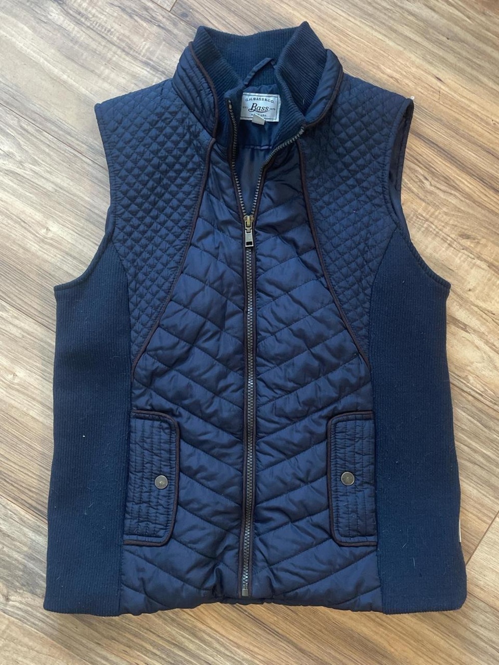 Bass Navy Quilted Lightweight Vest